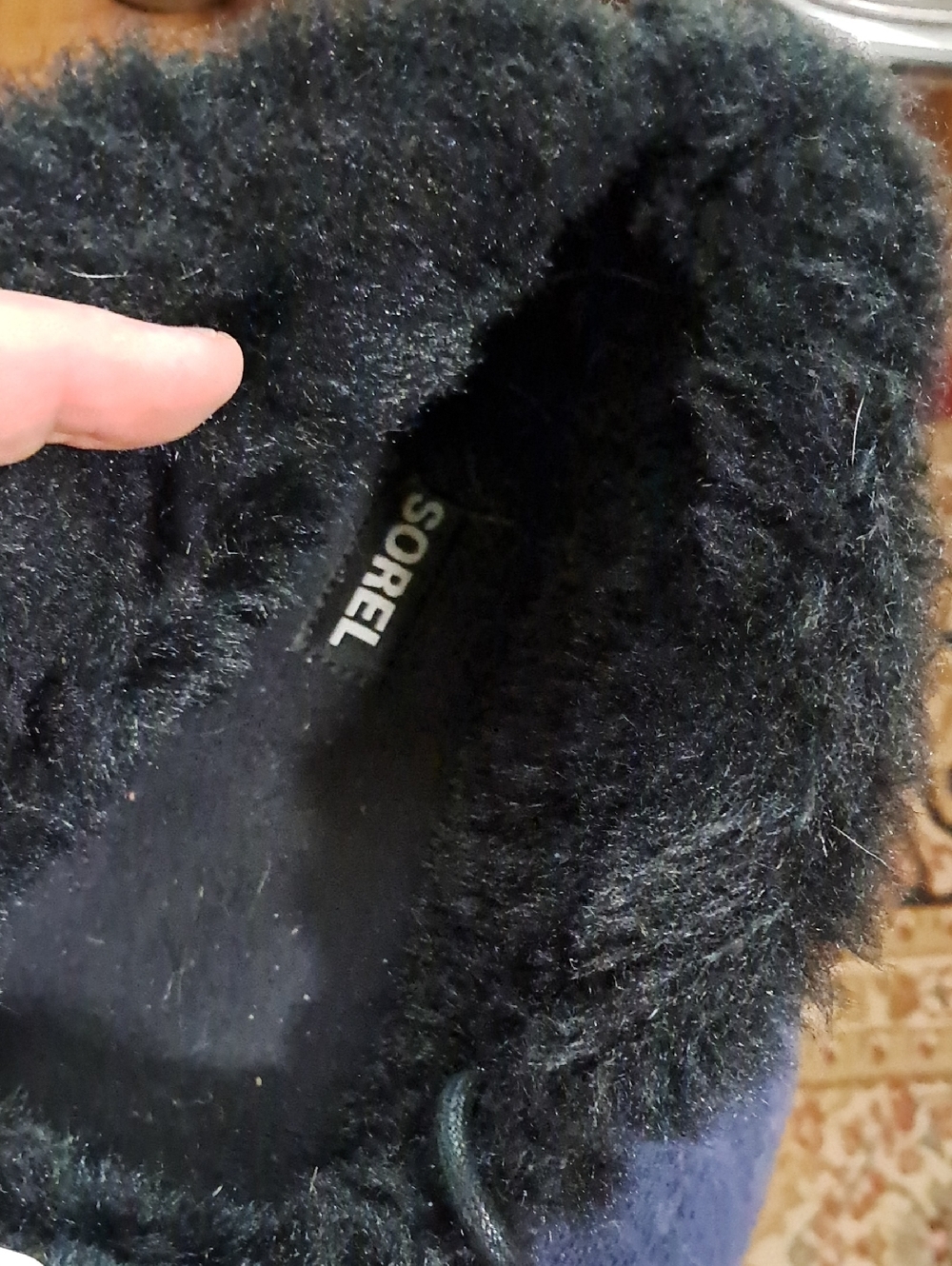Sorel Fuzzy Slippers - Picture 5 of 8